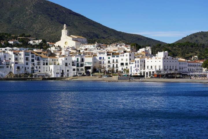 Maison de pêcheur vue mer, grand jardin Cadaqués Extérieur photo